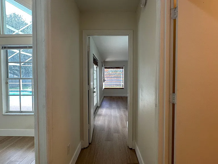 935 Shriver Cir — Photo 14