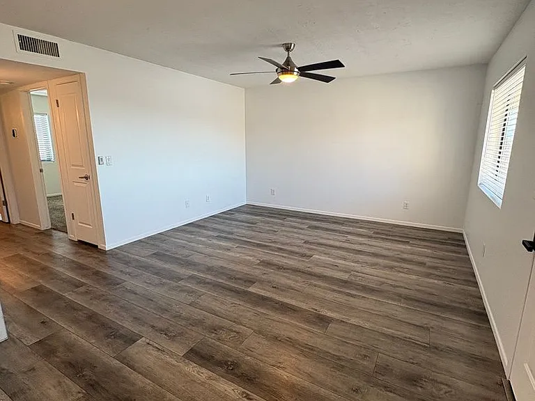 1957 Mesquite Ave #27 — Photo 3