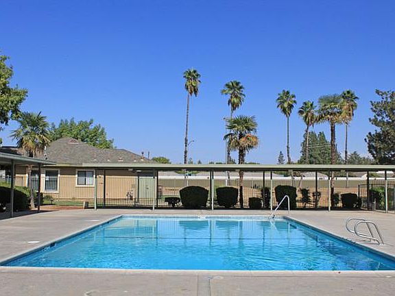 4th image of 2670 W Alamos Ave APT 202