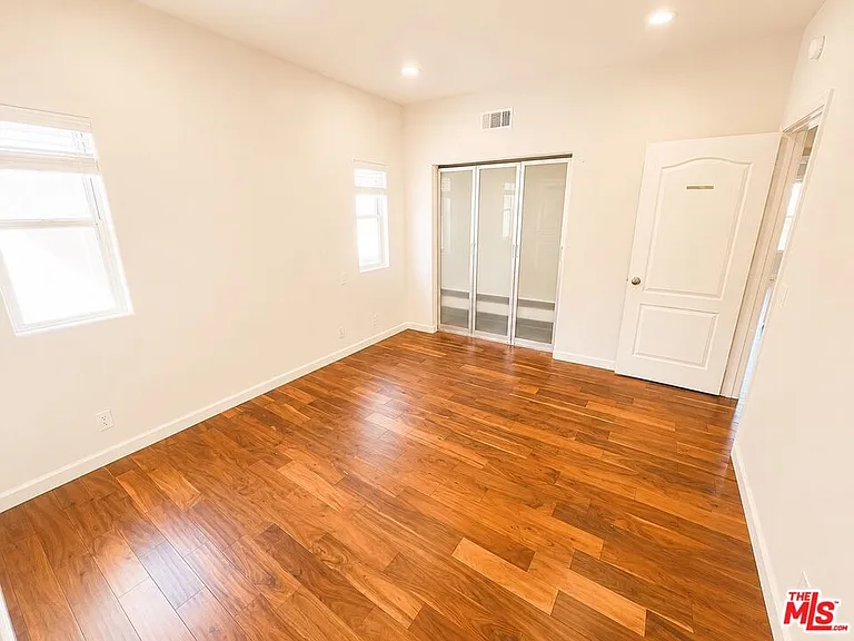 7371 Westcliff Dr — Photo 18