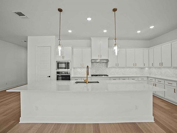 The Jaiden - Kitchen