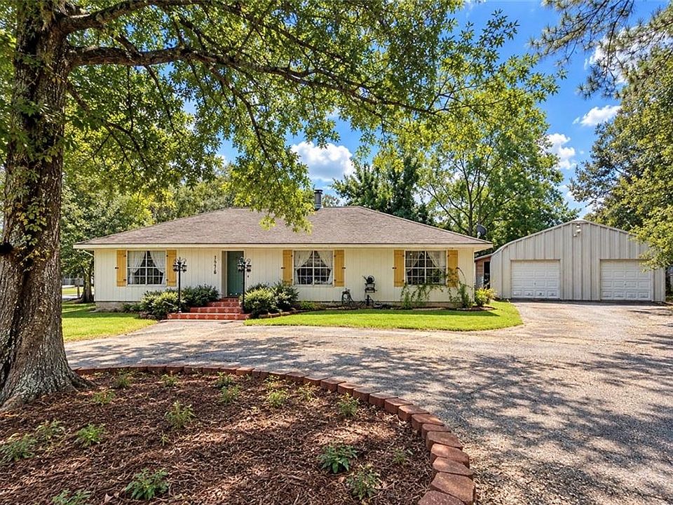 1st image of 18318 Cusachs Dr
