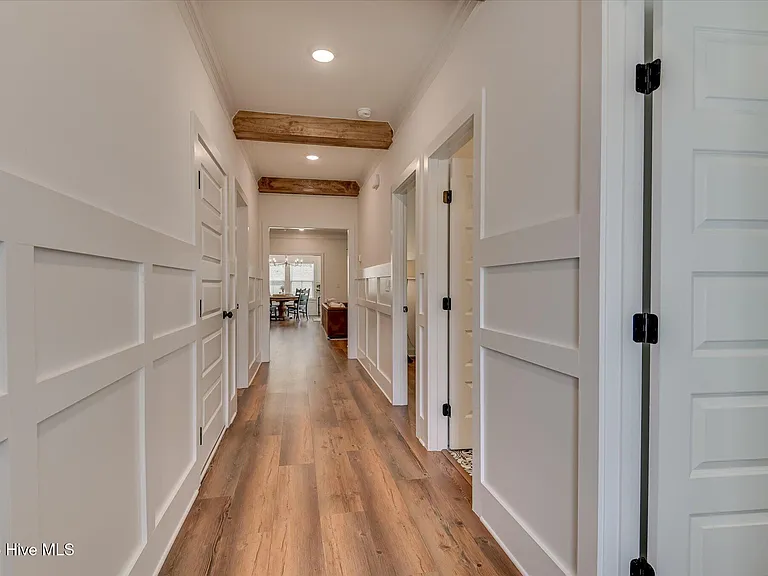 2049 Warbler Dr — Photo 7