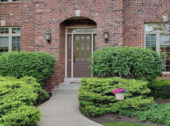 2nd image of 1417 Plumwood Dr