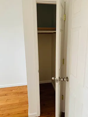 Rented by Voro New York | media 7