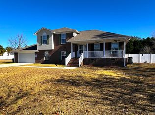7543 Abator Dr, Hope Mills, NC 28348