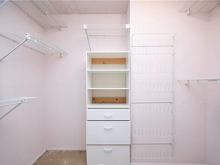 1035 156th Ave NE #18 — Photo 8