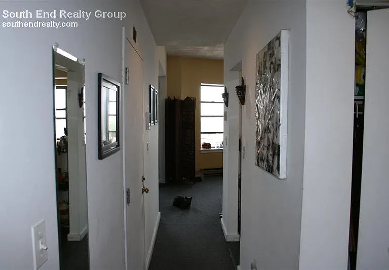 483 E Broadway #6 — Photo 24