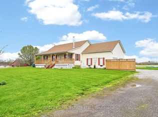 910 Holloway Bay Rd N, Fort Erie, ON L0S 1R0