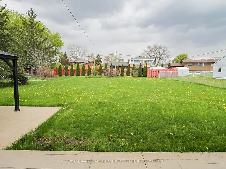 464 Fitch St — Photo 25