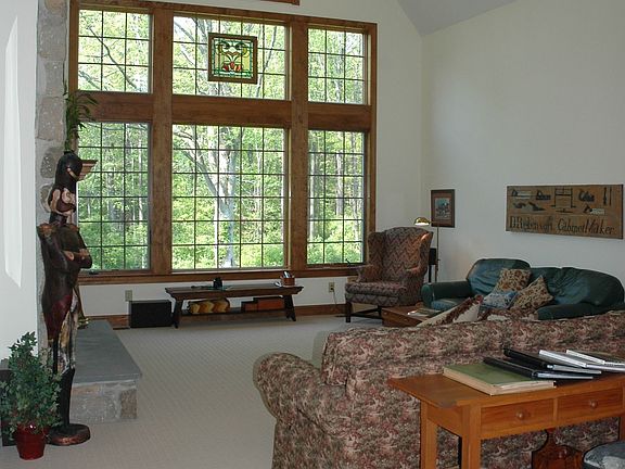 Family Room - Wall of Windows