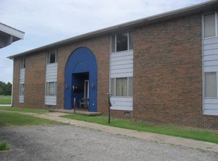 1444 N B St #7, Arkansas City, KS 67005