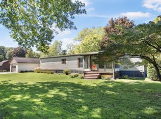 74153 8th Ave, South Haven, MI 49090
