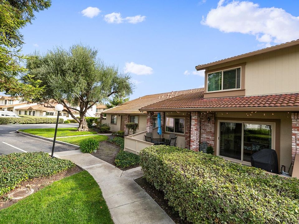 1st image of 5451 Colony Green Dr
