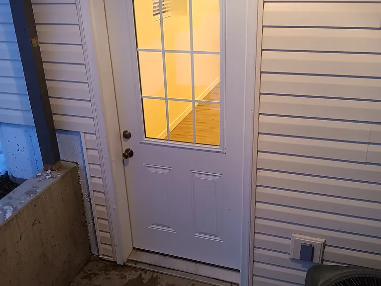 723 Vine St #B — Photo 10