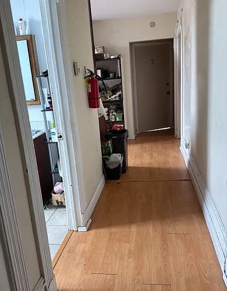 2421 Buena Vista Ave #7 — Photo 4