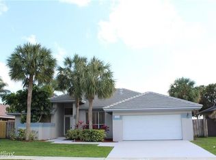 9660 Carousel Cir S, Boca Raton, FL 33434