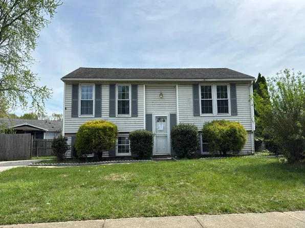 16 Leader Dr, Newark, DE 19713