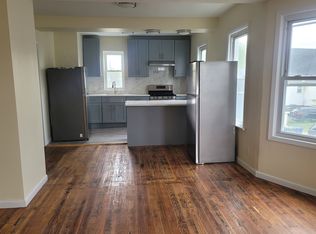 166 6th St #A, Bridgeport, CT 06607