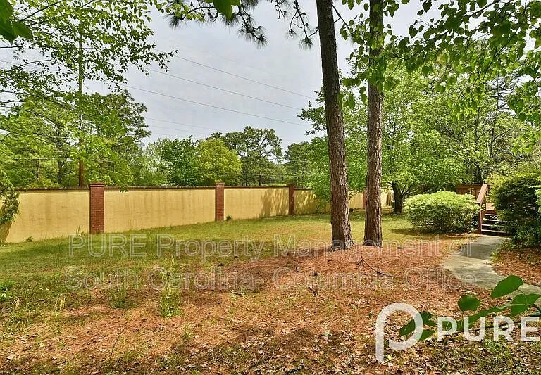 208 Shallow Brook Dr — Photo 12