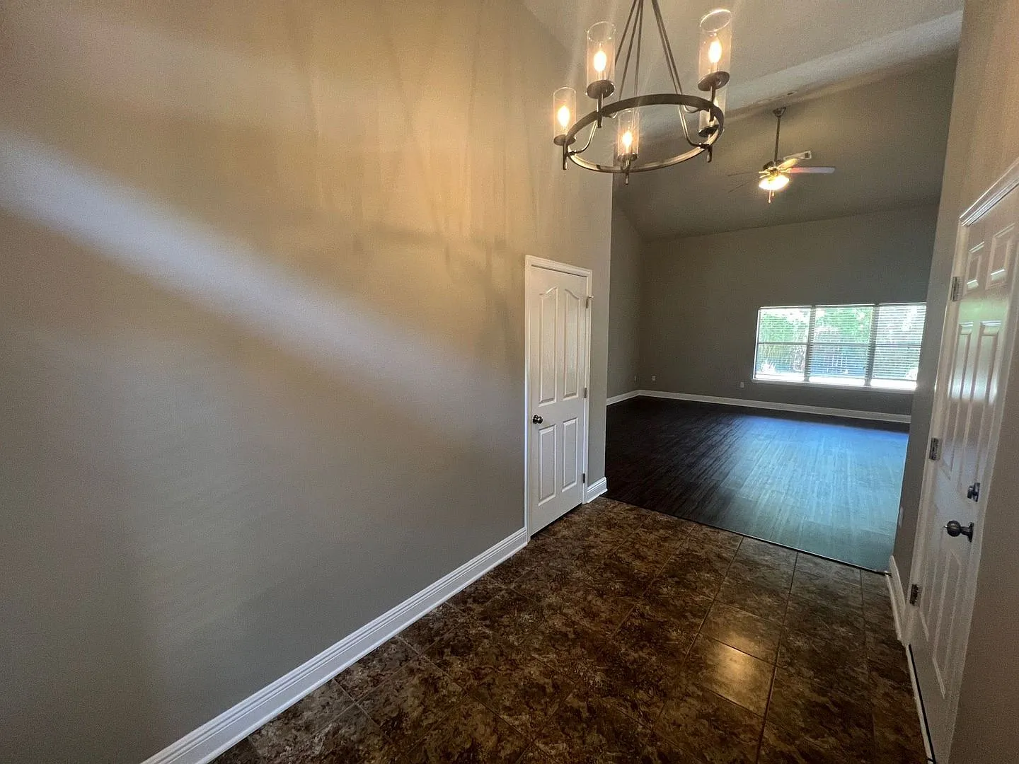 Gulf Breeze - Oriole Beach - 3 Bedroom, 2 Bathroom - lawn care included — Photo 3