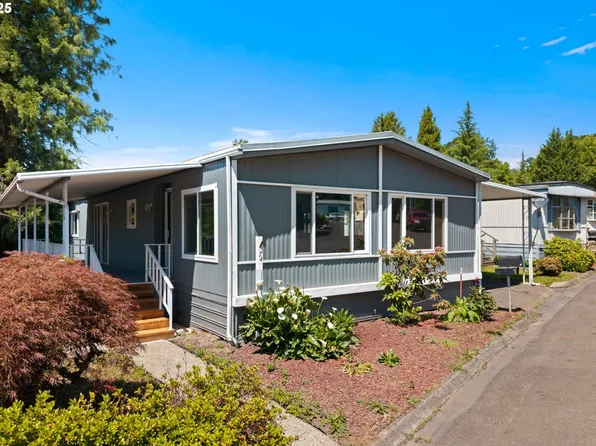 3405 SE Vineyard Rd Unit 74, Milwaukie, OR 97267