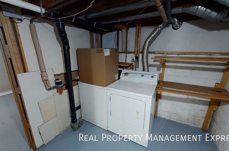 801 S Van Eps Ave — Photo 9