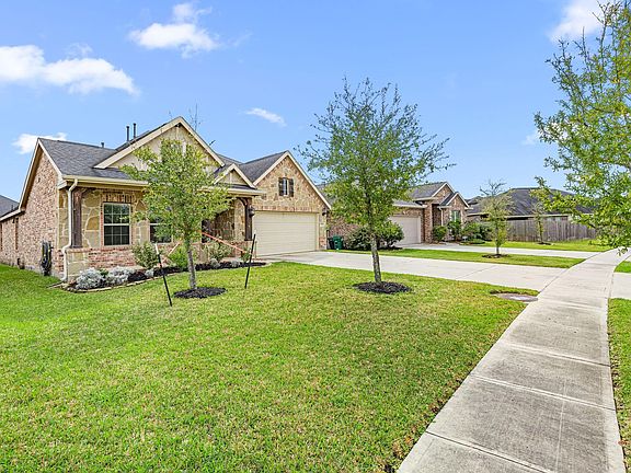 3rd image of 31521 Timber Grove Ln