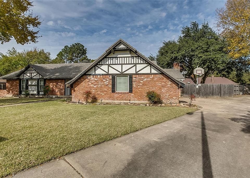 2nd image of 2317 Silver Horn Ct
