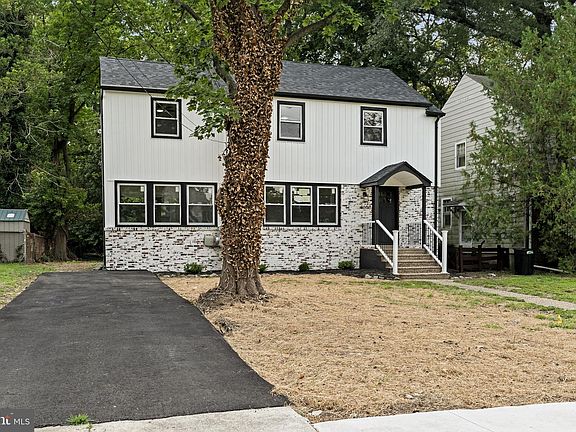 2nd image of 4668 Springfield Ave