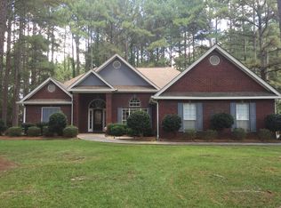 26 Longstone Rd, Hattiesburg, MS 39402