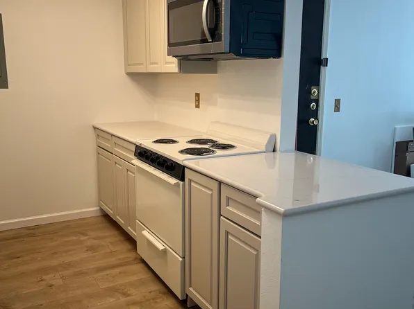 8555 E Fairmount Dr, Denver, CO 80247