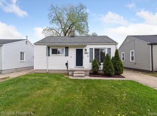 27328 Dartmouth St, Madison Heights, MI