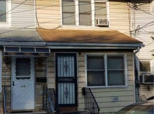 9238 76th St, Woodhaven, NY 11421