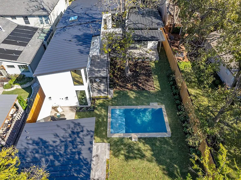 5512 Shoalwood Ave — Photo 36