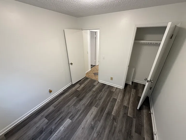533 Cedar Dr — Photo 9