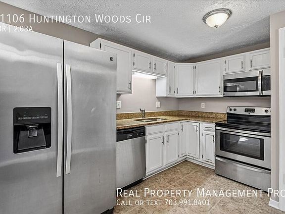 3rd image of 11106 Huntington Woods Cir