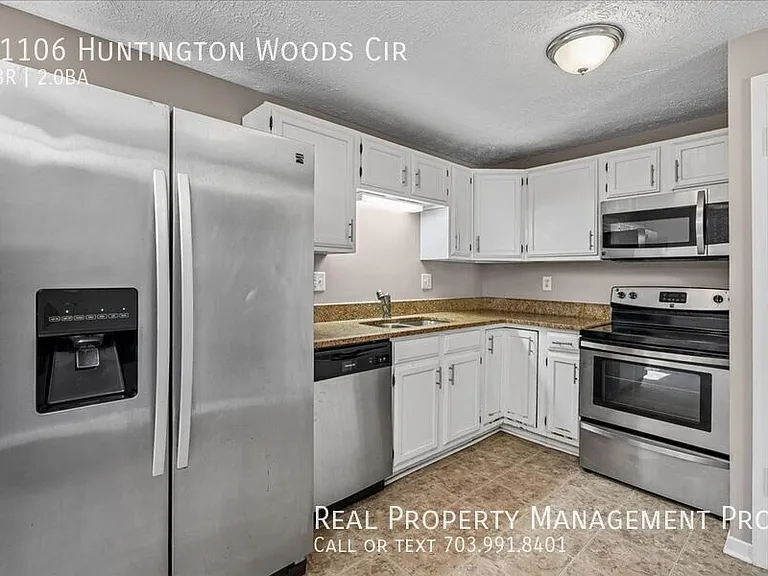11106 Huntington Woods Cir — Photo 5