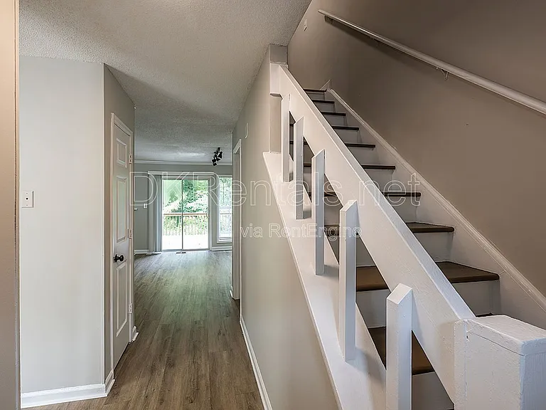 3538 Kennesaw Station Dr NW — Photo 4
