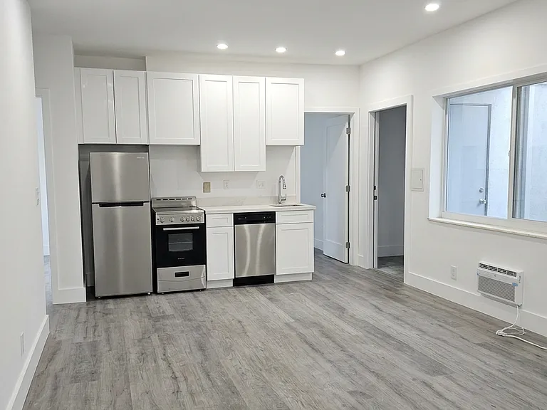 6844 Abbott Ave #7 — Photo 1