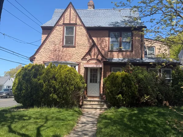 228 Westfield Avenue, Bridgeport, CT 06606