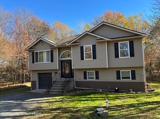 238 Ash Dr, Long Pond, PA