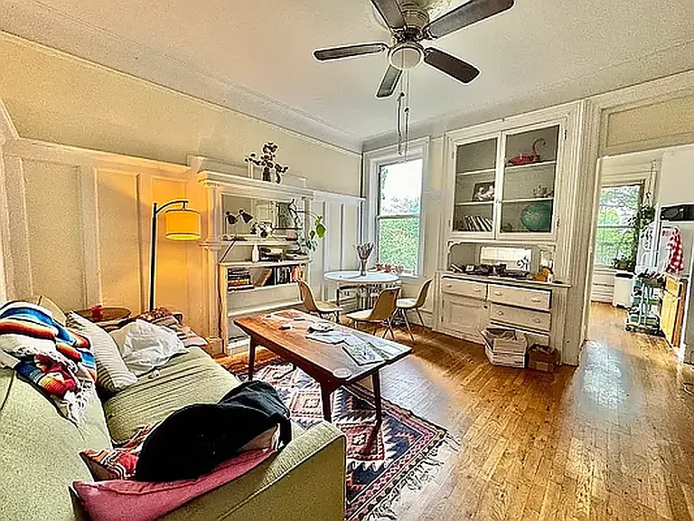 666 Park Pl #2R — Photo 24