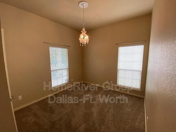 5th image of 1217 Hayden Ln