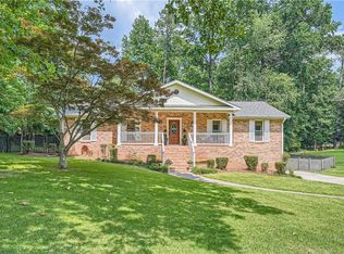 3812 Chattawood Dr, Duluth, GA 30096