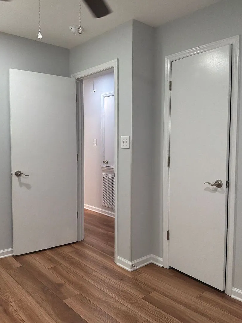 Beautiful 3 Bedroom Is Now Available — Photo 3