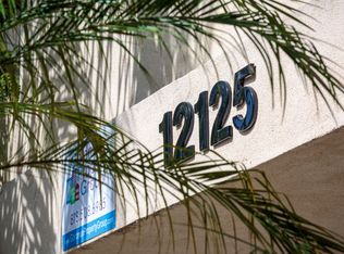 12125 Weddington St APT 5, Valley Village, CA 91607