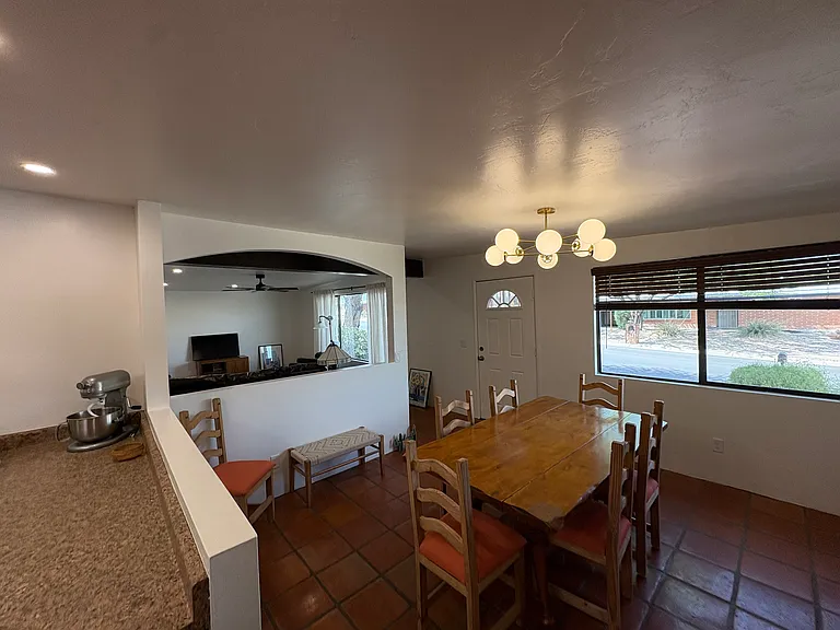 8518 E Hawthorne St — Photo 10