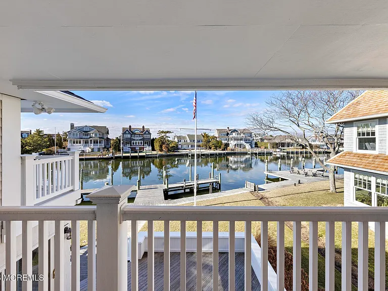 954 Barnegat Ln — Photo 102