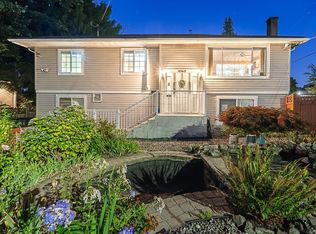 9762 116th St, Surrey, BC V3V 3Z9